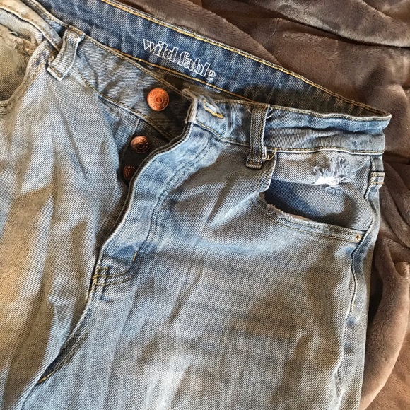 Jeans - Picture 3 of 4